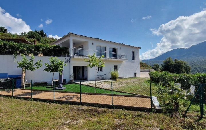 Villa   TAVACO  240 m2 760 000 € 