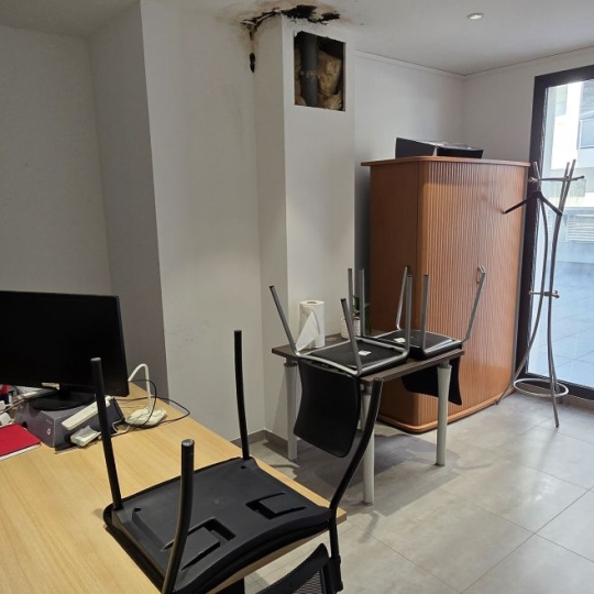  2A IMMOBILIER : Local / Bureau | AJACCIO (20090) | 82 m2 | 1 400 € 