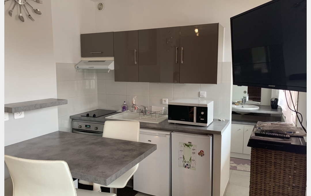 2A IMMOBILIER : Appartement | AJACCIO (20090) | 24 m2 | 600 € 