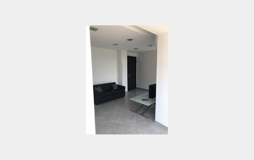 2A IMMOBILIER : Appartement | AJACCIO (20090) | 30 m2 | 780 € 