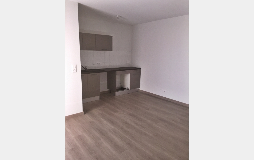 2A IMMOBILIER : Appartement | AJACCIO (20090) | 42 m2 | 730 € 