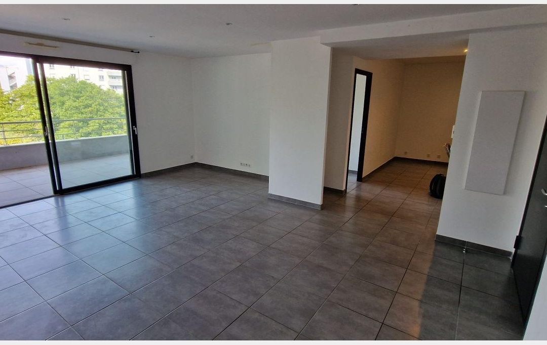 2A IMMOBILIER : Appartement | AJACCIO (20090) | 73 m2 | 1 100 € 