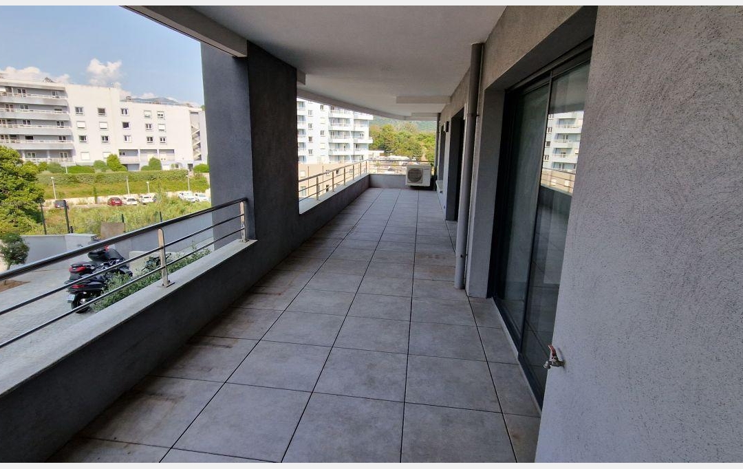 2A IMMOBILIER : Appartement | AJACCIO (20090) | 73 m2 | 1 100 € 