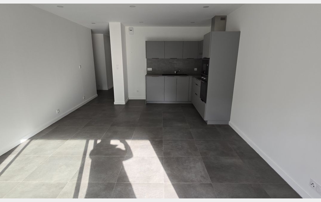 2A IMMOBILIER : Appartement | AJACCIO (20090) | 64 m2 | 1 150 € 