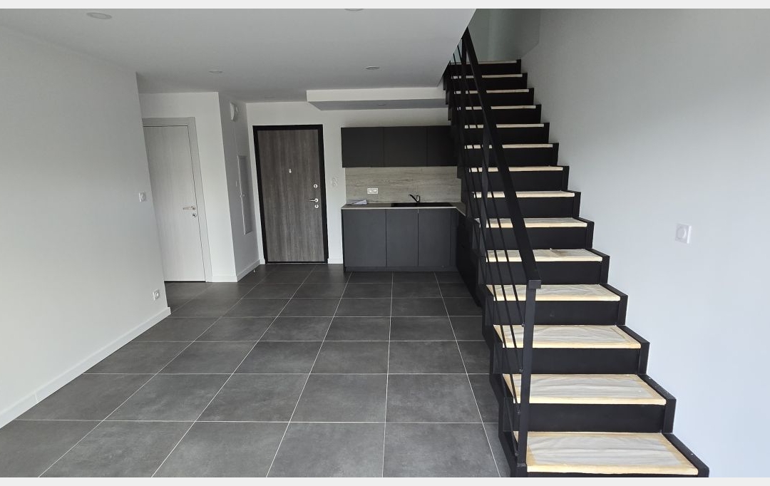 2A IMMOBILIER : Appartement | AJACCIO (20090) | 81 m2 | 1 150 € 