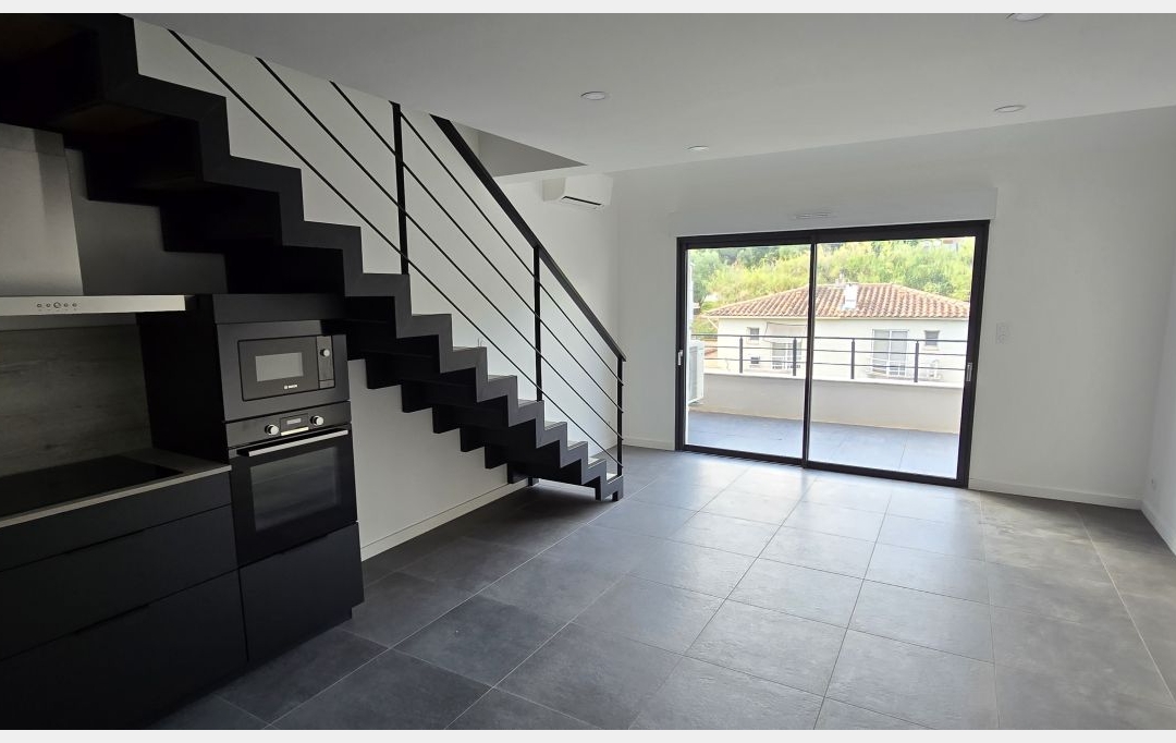 2A IMMOBILIER : Appartement | AJACCIO (20090) | 79 m2 | 1 100 € 