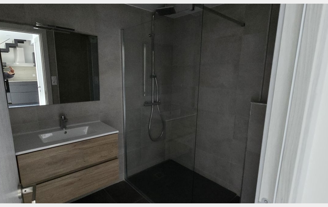 2A IMMOBILIER : Appartement | AJACCIO (20090) | 79 m2 | 1 100 € 