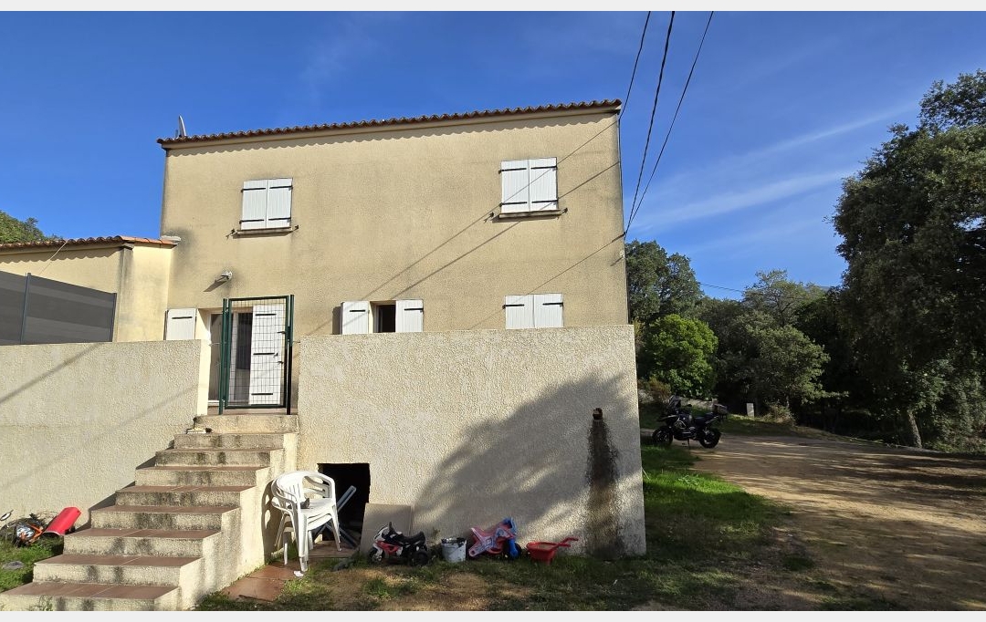 2A IMMOBILIER : Maison / Villa | AJACCIO (20090) | 116 m2 | 1 350 € 