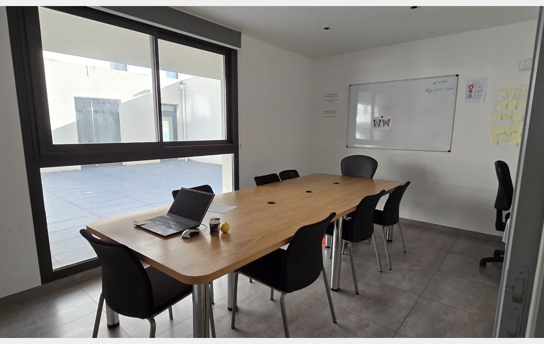 2A IMMOBILIER : Local / Bureau | AJACCIO (20090) | 82 m2 | 1 400 € 