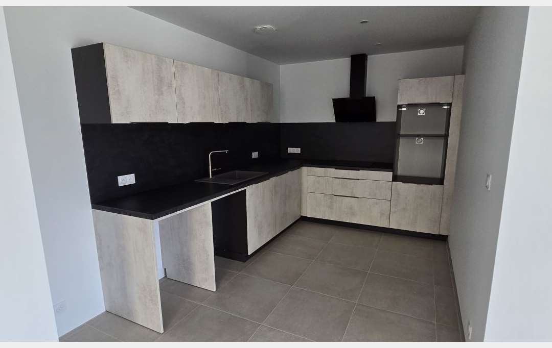 2A IMMOBILIER : Appartement | AJACCIO (20000) | 71 m2 | 1 200 &euro; 
