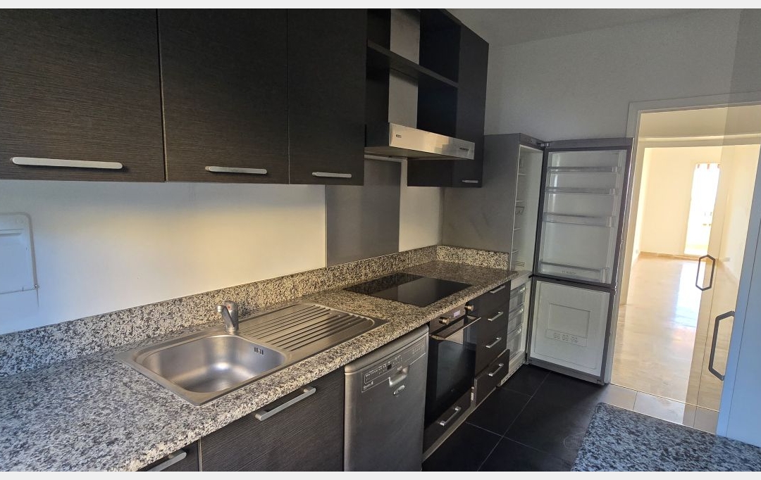 2A IMMOBILIER : Appartement | SAINT-PHILIPPE (97442) | 50 m2 | 875 &euro; 