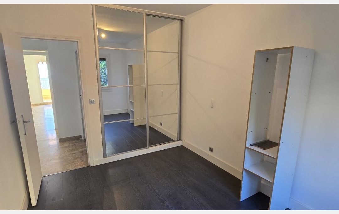 2A IMMOBILIER : Appartement | SAINT-PHILIPPE (97442) | 50 m2 | 875 &euro; 