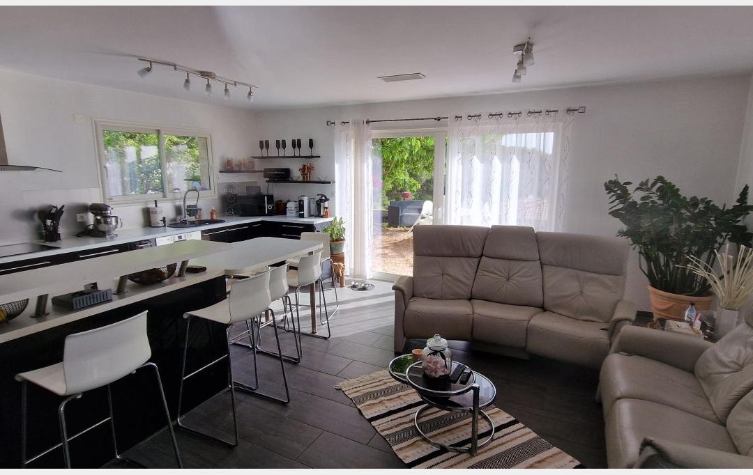 2A IMMOBILIER : Maison / Villa | ALATA (20167) | 250 m2 | 1 100 000 € 