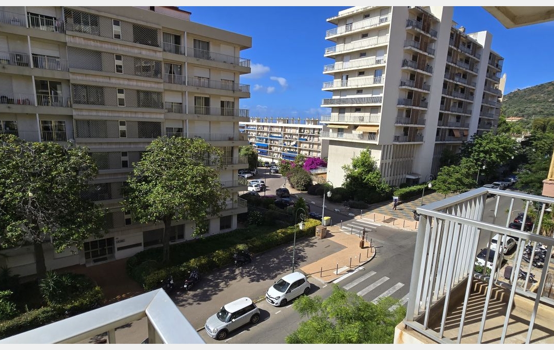 2A IMMOBILIER : Appartement | AJACCIO (20000) | 27 m2 | 175 000 € 