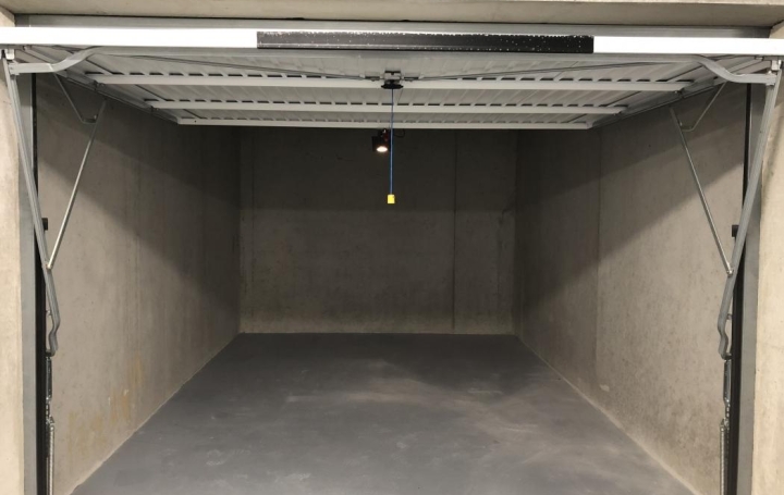  2A IMMOBILIER Garage / Parking | AJACCIO (20090) | 16 m2 | 135 € 