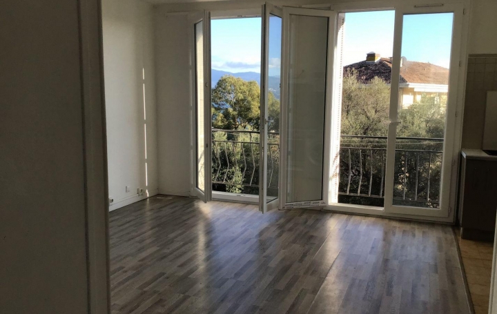 2A IMMOBILIER : Appartement | AJACCIO (20090) | 42 m2 | 700 € 