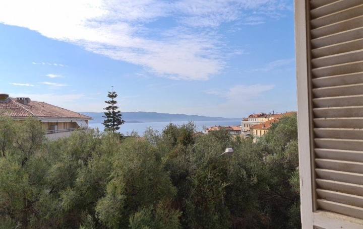 2A IMMOBILIER : Appartement | AJACCIO (20090) | 42 m2 | 700 € 