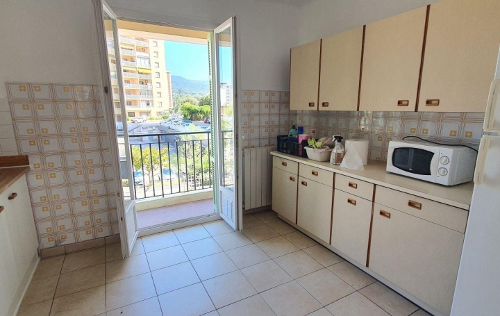 2A IMMOBILIER : Appartement | AJACCIO (20090) | 67 m2 | 850 € 