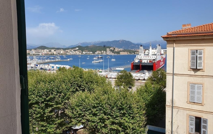Appartement P1 AJACCIO 28 m2 135 000 € Appartement P1 AJACCIO 28 m2 135 000 €
