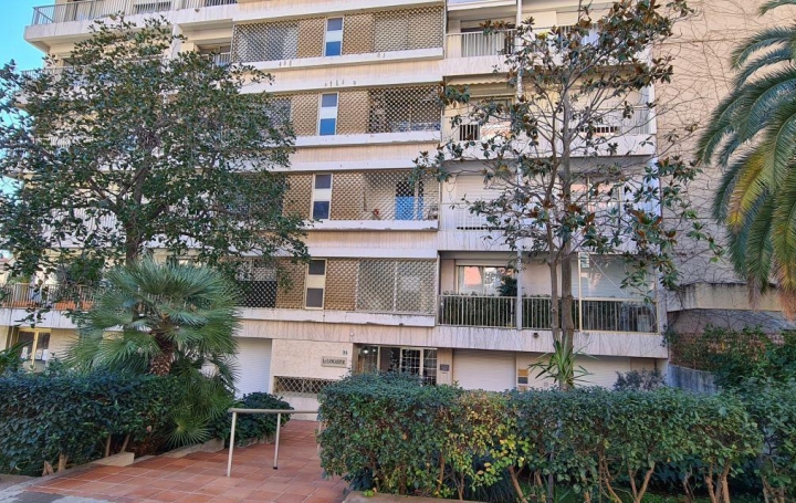 2A IMMOBILIER : Appartement | AJACCIO (20000) | 32 m2 | 175 000 € 