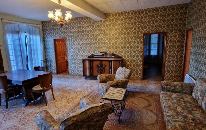 Appartement P5 VENACO 115 m2 102 000 € Appartement P5 VENACO 115 m2 102 000 €