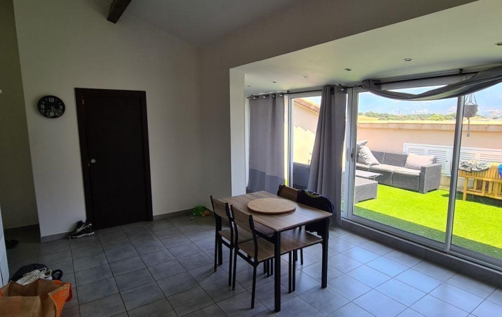 Appartement P2 AJACCIO 52 m2 220 000 € Appartement P2 AJACCIO 52 m2 220 000 €