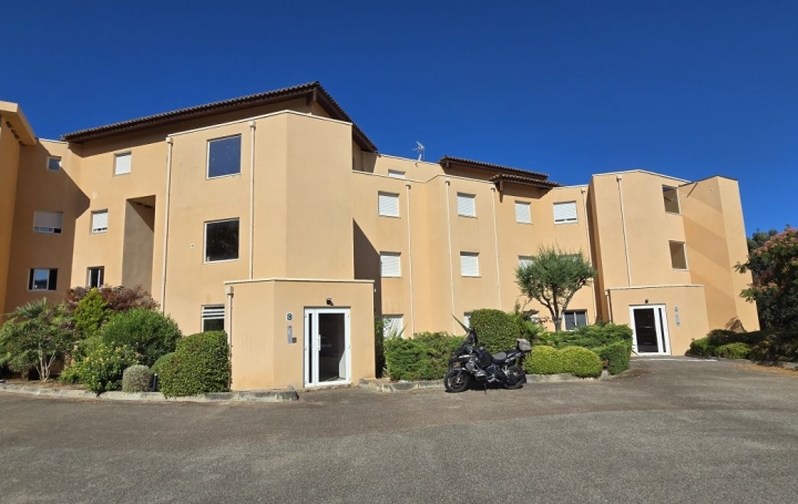 Appartement P3   PIETROSELLA  101 m2 390 000 € 